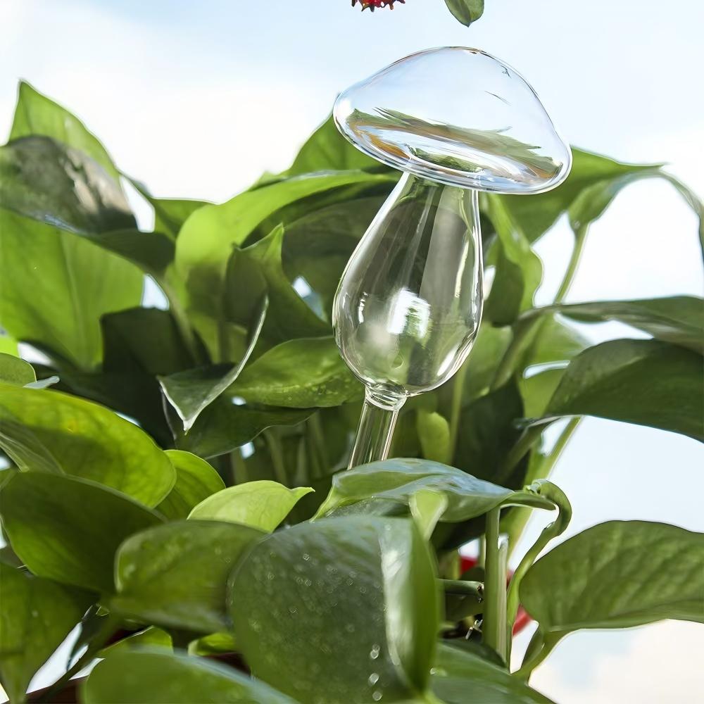 Mushroom-shaped watering can